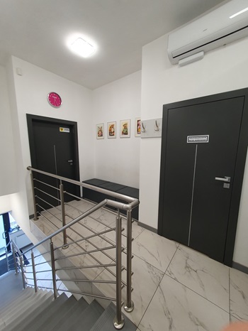 gal_pietro_poczekalnia